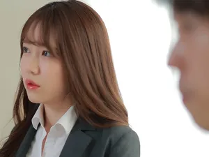 Tình nhân bán dâm cho sếp để kiếm thêm thu nhập ở cửa hàng tiện lợi