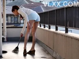 Bố chồng bắt quả tang con dâu ngoại tình và cái kết